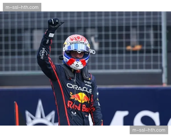 F1西班牙站：维斯塔潘pole-to-win，梅赛德斯双车登上领奖台